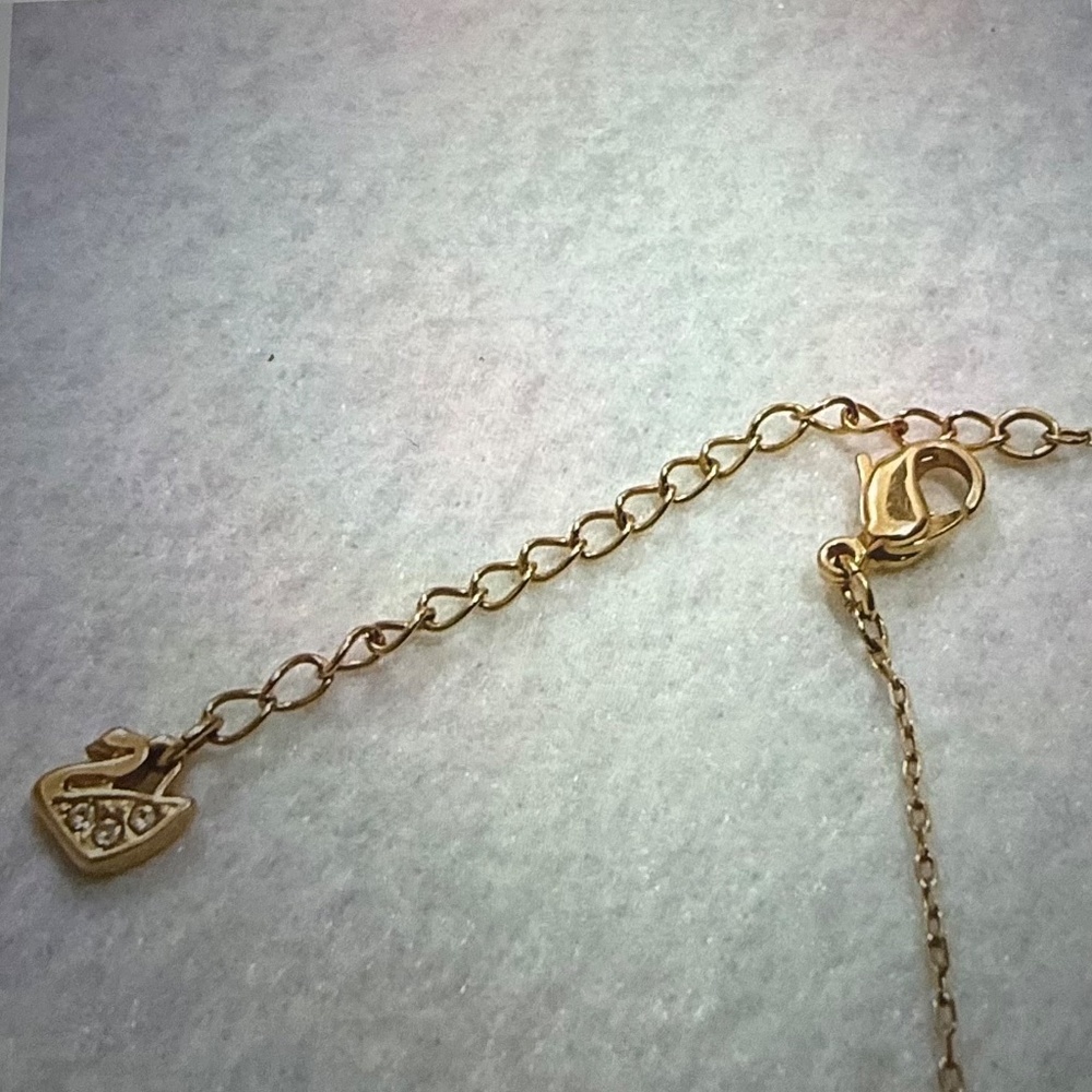 NEW Swarovski Delta V Necklace Rose Gold Crystal Pave 15" | 5140120 - Picture 7 of 7
